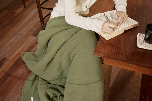 Aheadpret Heated Blanket-Electric Blanket 50"x60" Soft Heated Throw Blanket with 5 Heating Levels & 3 Hours auto-Off,Machine Washable(Green)